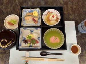 奈良の着付け教室大和美流着物学院「和装教育推進会議奈良　霊山寺精進料理」