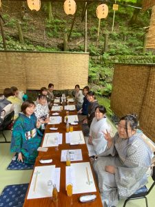 奈良の着付け教室大和美流着物学院「貴船　川床料理」
