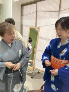 奈良の着付け教室大和美流着物学院　桃山教室「半幅帯講習会」