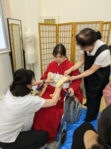 奈良の着付け教室【大和美流着物学院】車いす着付け講習会４回目