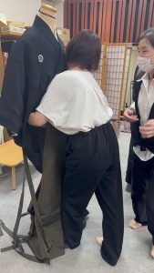 奈良の着付け教室【大和美流着物学院】着装士説明会｜男性袴着付け講習会