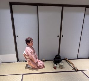 奈良の着付け教室【大和美流着物学院】きもので祝う女性の日お茶席体験