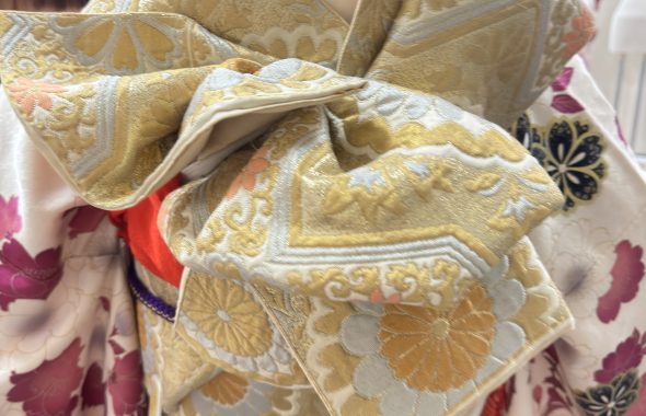 奈良の着付け教室大和美流着物学院「振袖着付け特訓」