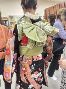 奈良の着付け教室大和美流着物学院「振袖着付け特訓」