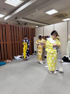 奈良の着付け教室<br>大和美流着物学院<br>彩樂理（さらり）着付け教室<br>🌸ゆかた着方教室＆打ち水大作戦