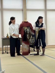 奈良教室大和美流着物学院「着装士説明会＆講習会」講習編