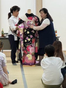 奈良教室大和美流着物学院「着装士説明会＆講習会」講習編